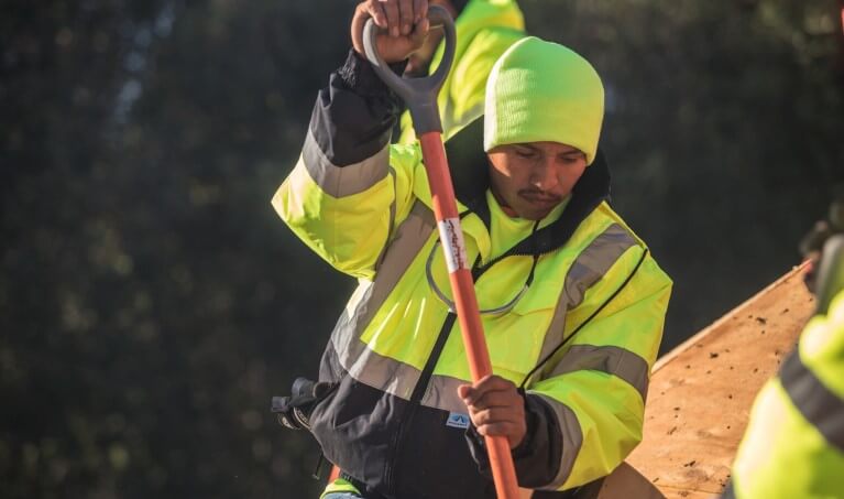 Worker wearing Pyramex Hi-Vis Apparel