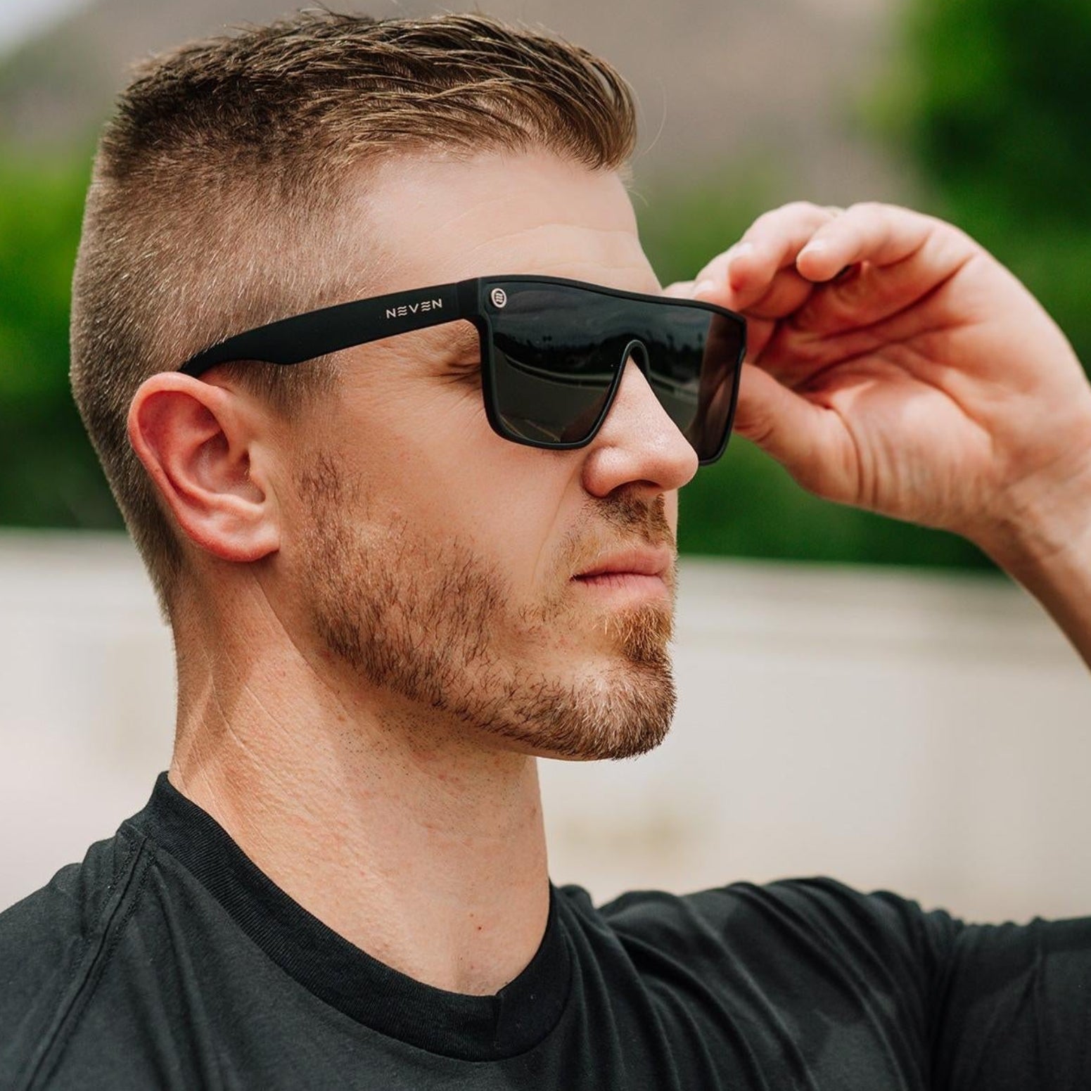 Neven Bold Polarized Sunglasses