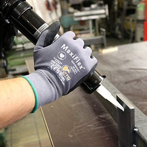 MaxiFlex 34-874 Ultimate Seamless Nitrile Grip Work Gloves Working