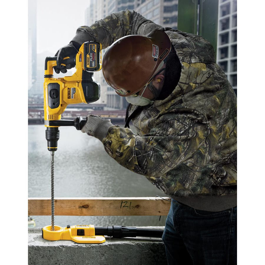 DeWalt Realtree Xtra Camouflage Heated Hoodie Sweatshirt DCHJ074D1 Worn View