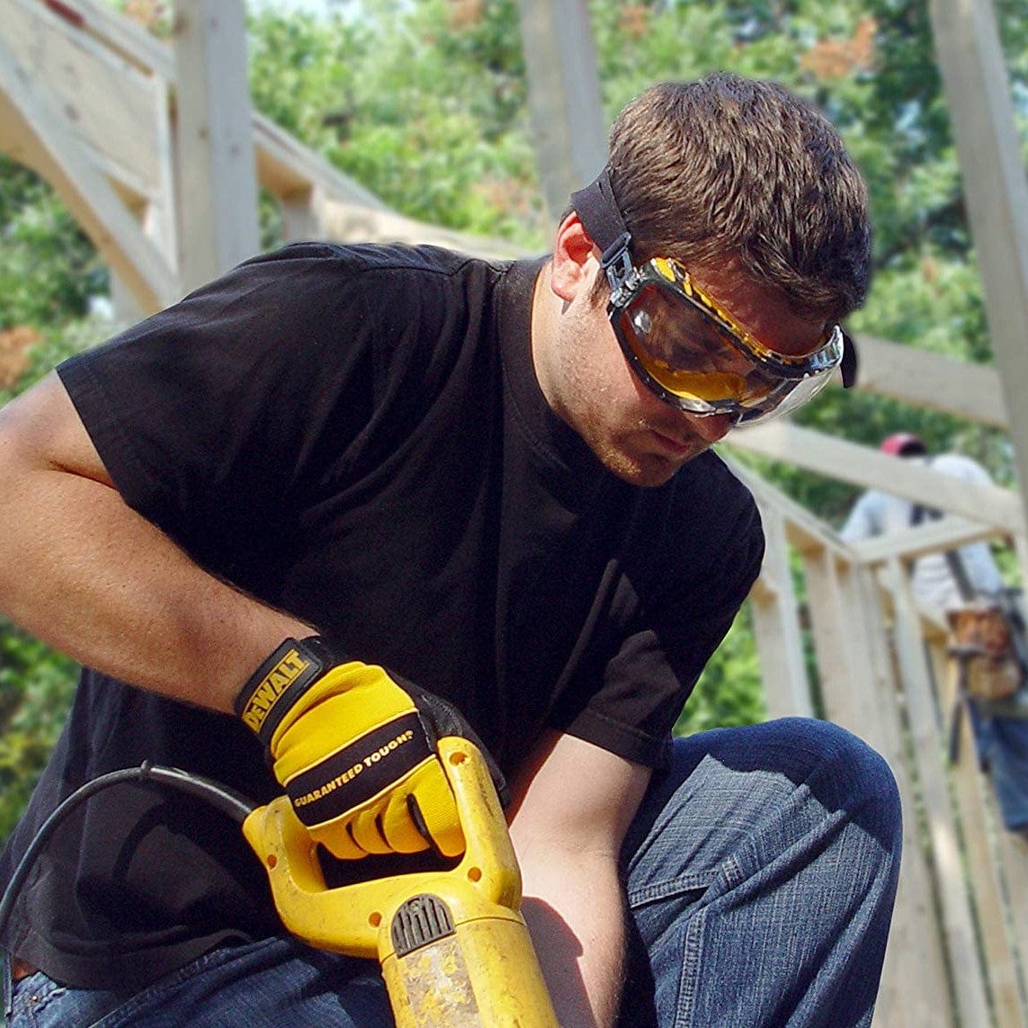 DEWALT Concealer Safety Goggles with Smoke Anti-Fog Lens DPG82-21 Worn In The Field