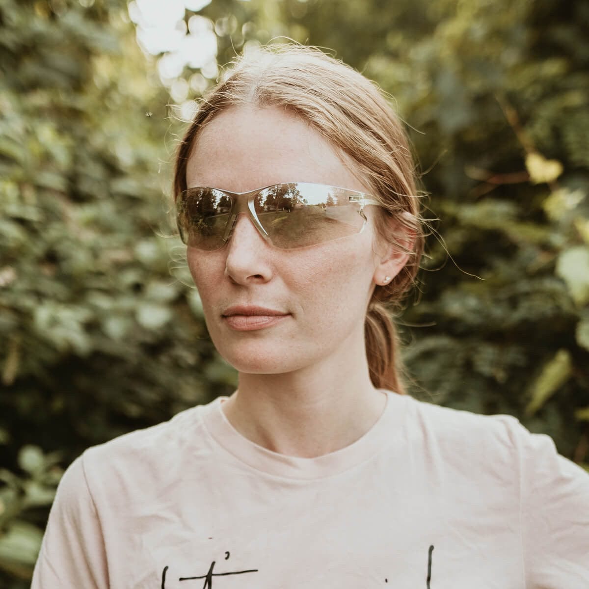 Metel M20 ME-2080S Safety Glasses with Indoor/Outdoor Mirror Lens Lifestyle2