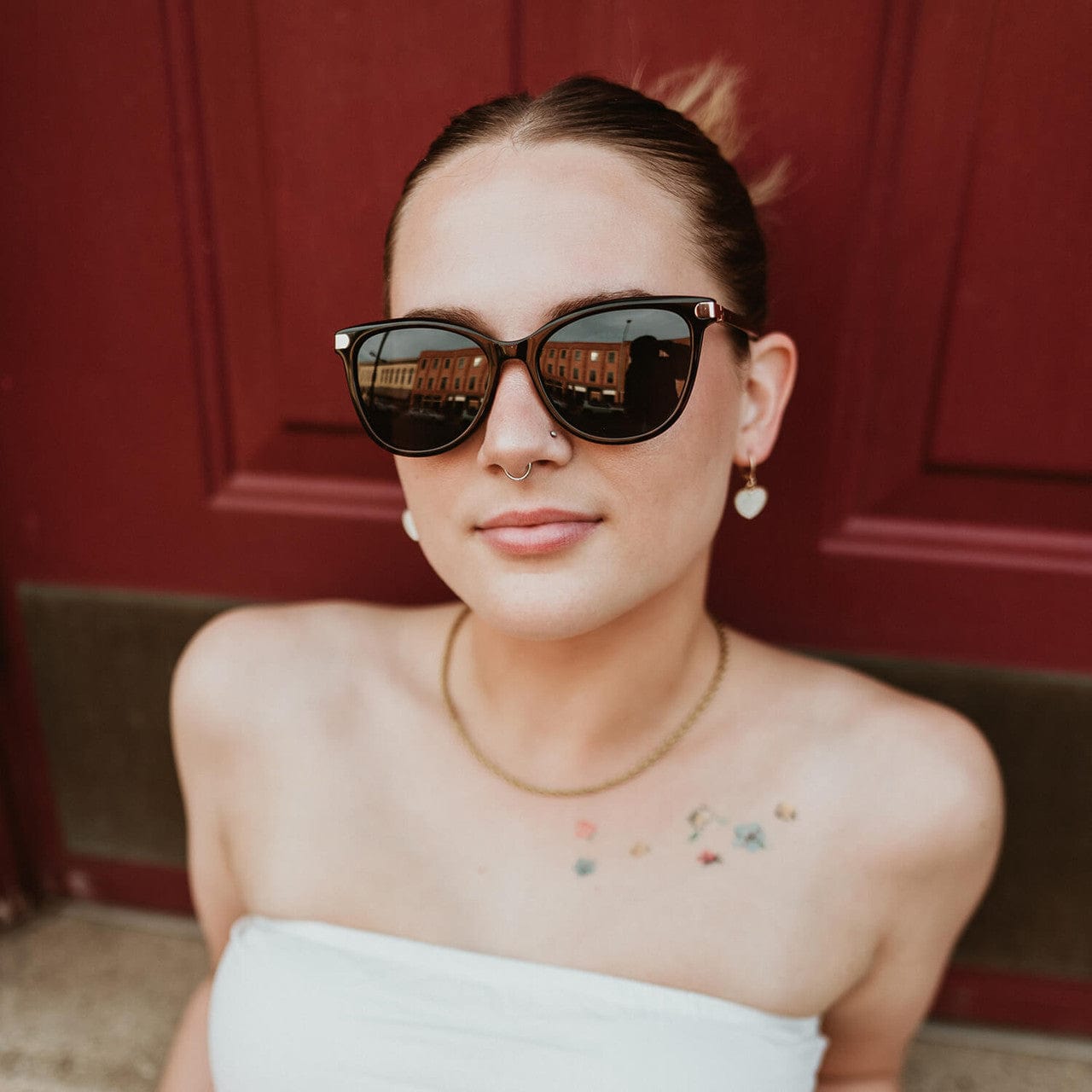 Model Wearing Solect Flare Polarized Sunglasses 1