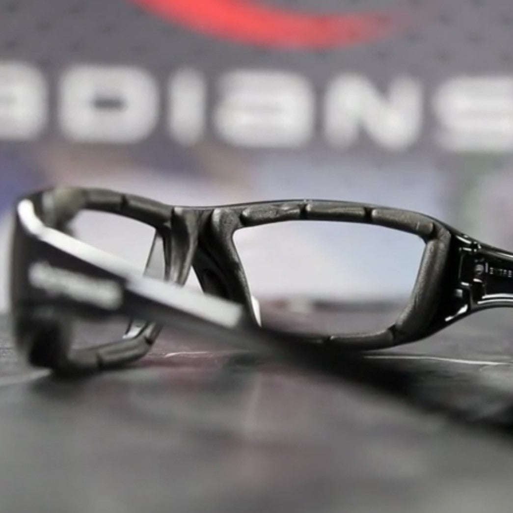 ヘラスリム Radians Extremis Safety Glasses Black Frame Smoke Anti-Fog Lens
