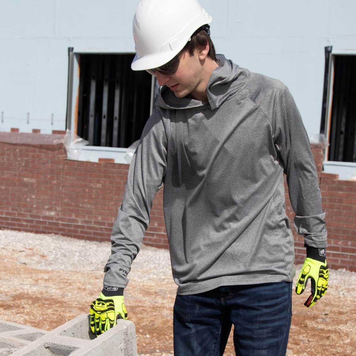 Pyramex RLPH1NS Long Sleeve Pullover Hoodie Worker Wearing Gray