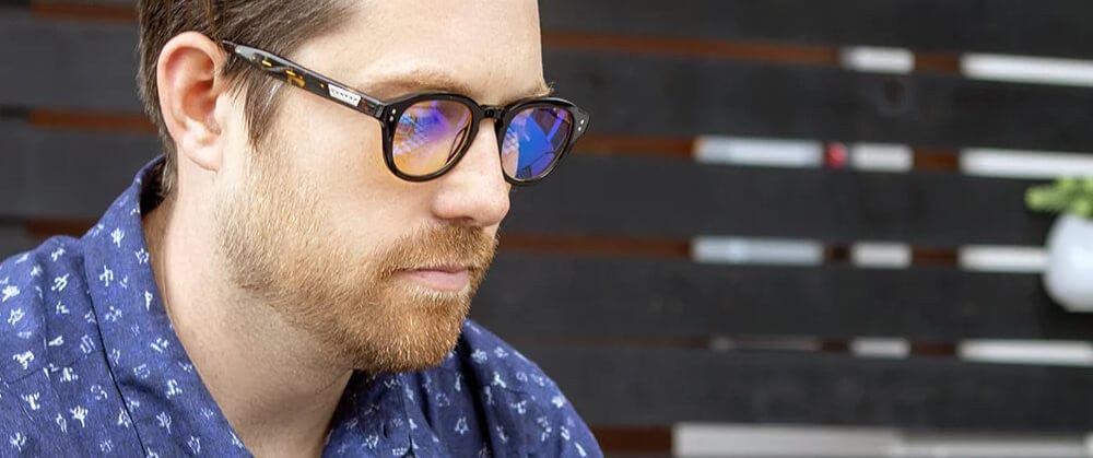 Gunnar Emery Computer Glasses with Crystal Tortoise Frame and Amber Lens - Lifestyle Model